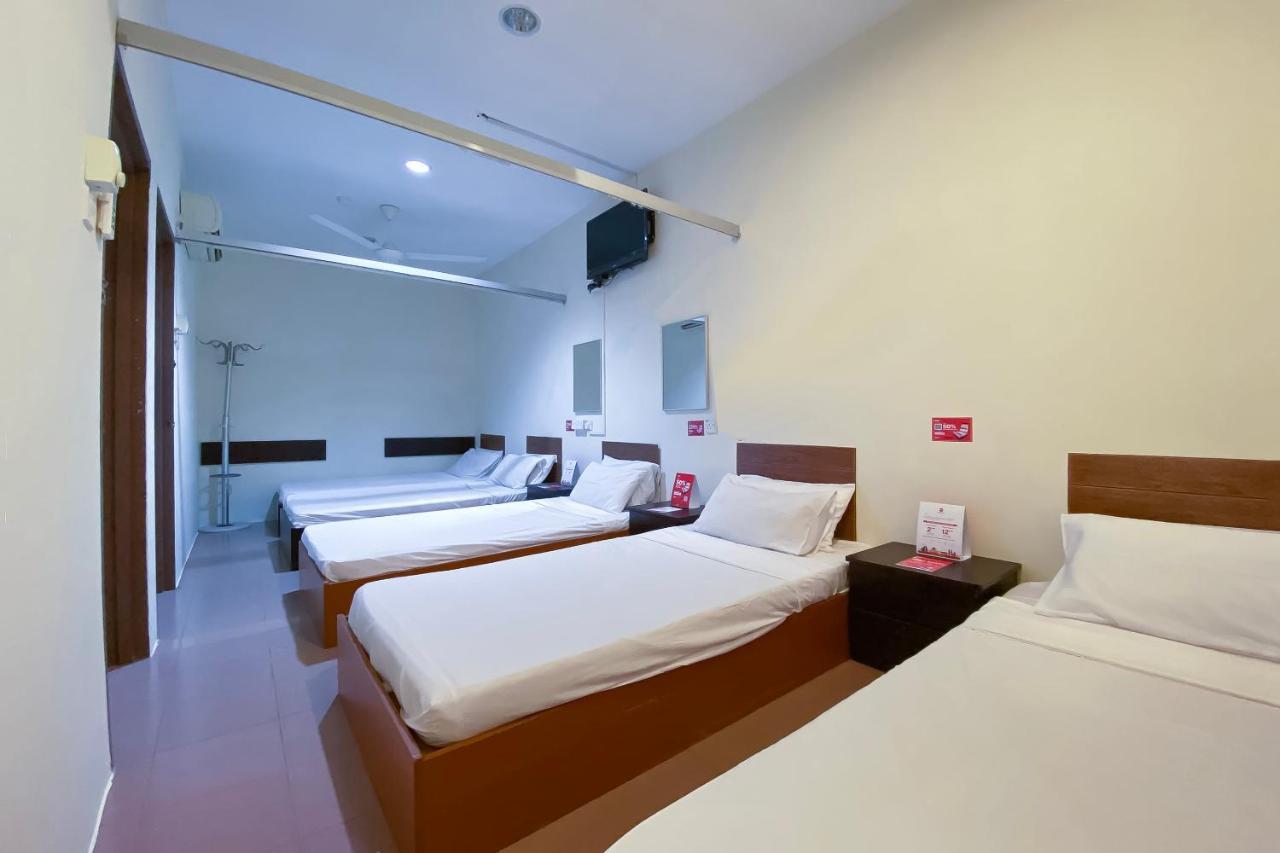 SPOT ON 89907 Motel Impian Seri Manjung Exterior foto
