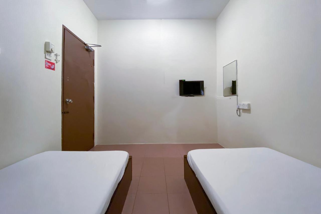 SPOT ON 89907 Motel Impian Seri Manjung Exterior foto