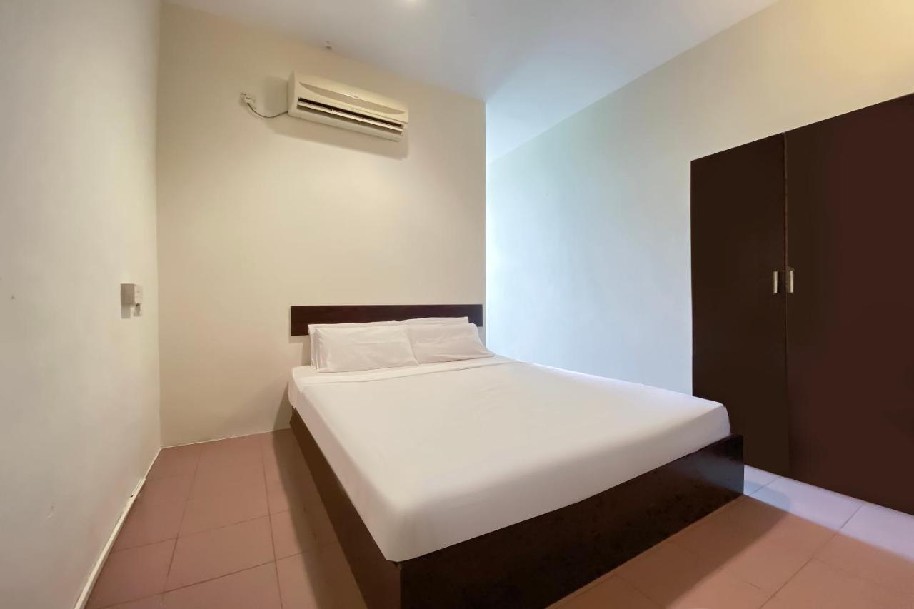 SPOT ON 89907 Motel Impian Seri Manjung Exterior foto