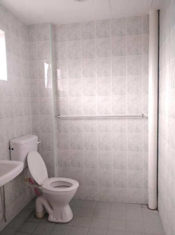 SPOT ON 89907 Motel Impian Seri Manjung Exterior foto