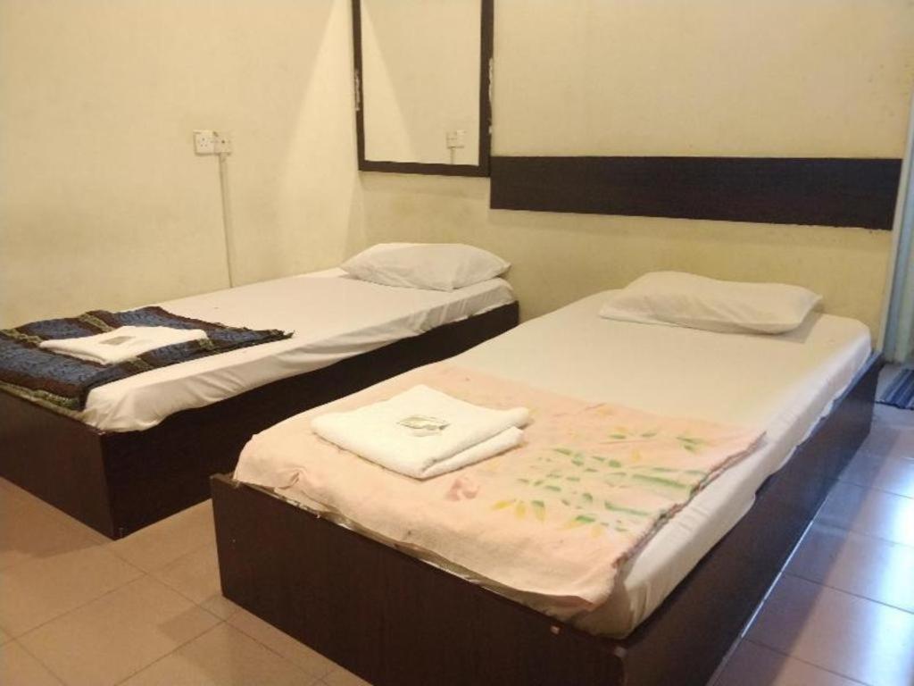 SPOT ON 89907 Motel Impian Seri Manjung Exterior foto